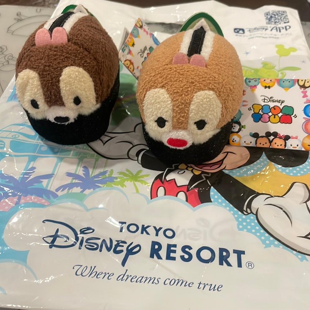 Tokyo Disneyland Exclusive Disney Tsum Tsums 2020 Sushi Chip and Dale